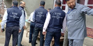 EOW Kashmir Raids DCMO Shopian Office, Residence in DOB Manipulation Case