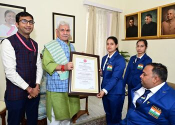 LG Manoj Sinha Presents Certificate Of Excellence Award To Para Archers, Coach