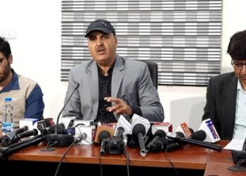 ACB files twin cases, SSP reveals irregularities in Hokersar dredging, 3 taken into custody