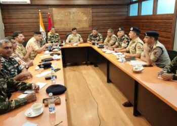 ADGP Kashmir chairs joint meeting of Police, CAPFs officers on Muharram