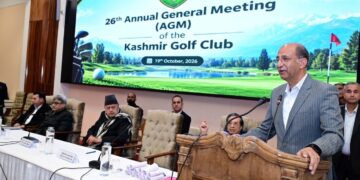 Advisor to CM felicitates newly elected members of Kashmir Golf Club Executive Committee