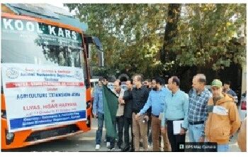 AHD Kashmir Flags off Farmers’ Delegation for Inter-State Training