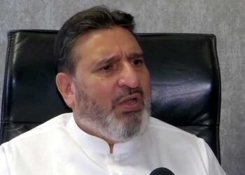 AP submits memorandum to LG, demands restoration of Statehood to J&K
