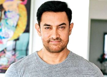 Bollywood actor Aamir Khan visits AS College Srinagar