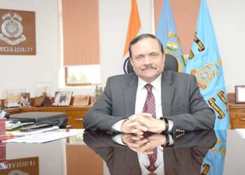 Advisor Bhatnagar reviews winter preparedness in valley