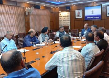 Advisor to CM meets KCCI delegation