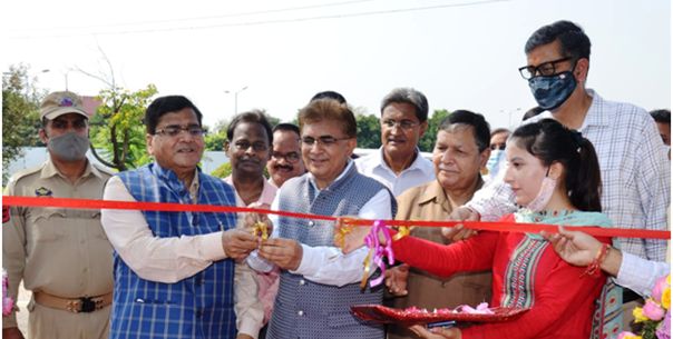Enthusiastic Farmers throng Northern India Regional Agriculture Fair hosted by SKUAST-Jammu