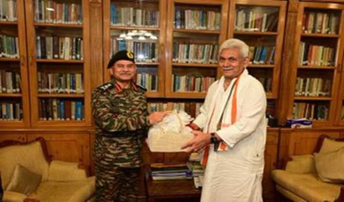 Ahead of J&K Polls, Army chief reviews security