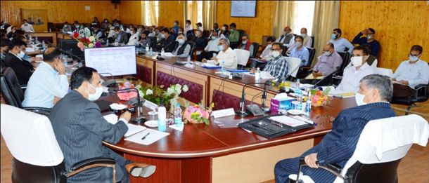 Akbar Lone reviews implementation of CSS’s, dev. works at B’la