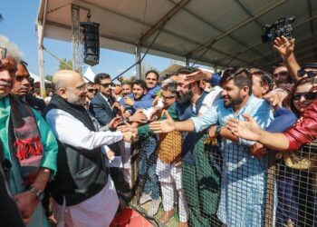 HM Amit Shah inaugurates, lays foundation stone of 240 dev projects in Sgr, many more in B’la, addresses public rally