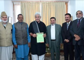 Apni Party President Leads Delegation To Meet LG Sinha At Raj Bhawan Srinagar
