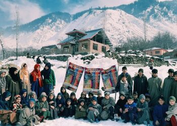 Army holds creative art, drawing workshop at Aragam