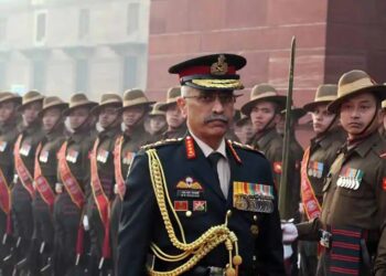 Army Chief to visit forward areas in Ladakh today