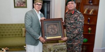 Army Chief General Dhiraj Seth calls on CM Omar in Srinagar