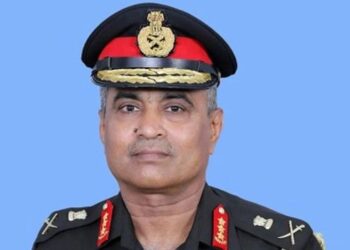 Pak using local militants to create fear in Kashmir: Army chief