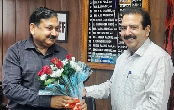 Ashok Kumar Sharma takes over as Dir School Edu, Jmu