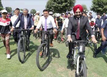 Chief Election Commissioner- Kashmiri Youth pledge greater electoral participation to foster democracy in Srinagar