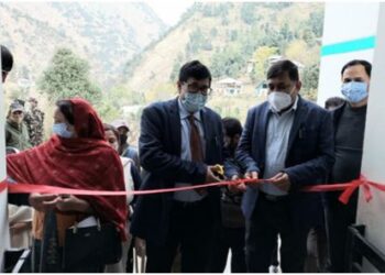 Pr Secy SED B K Singh reviews dev projects in Kishtwar distt