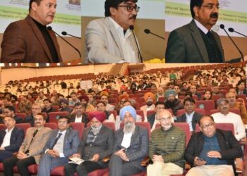 Agriculture Minister inaugurates zonal workshop of Krishi Vigyan Kendras at SKUAST Jammu