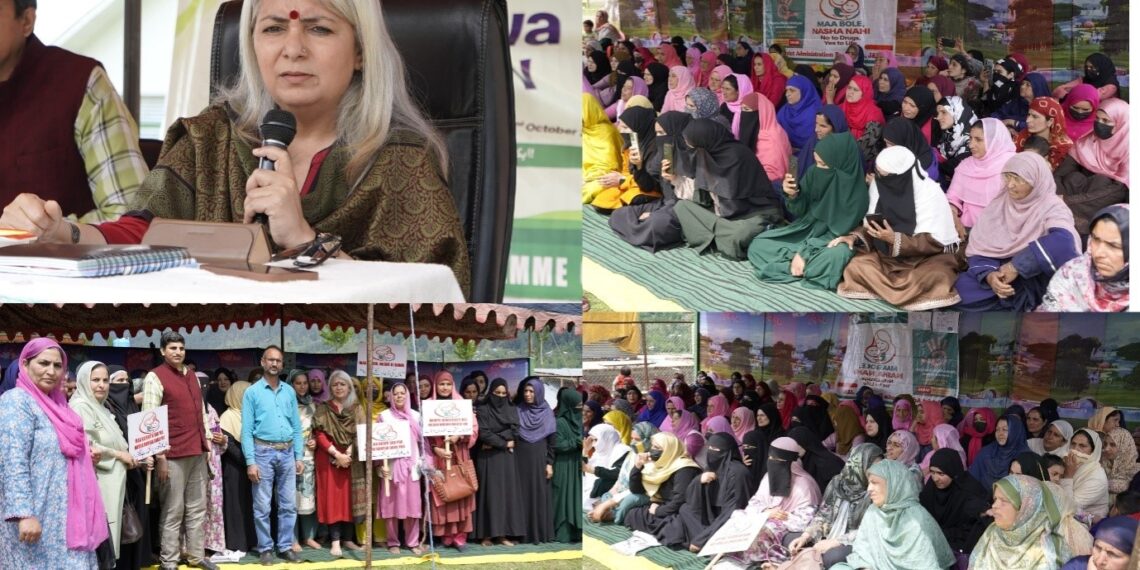 DC B’pora chairs ‘Maa se Guftagu’ at Bankoot under NashaMukt Abhiyan
