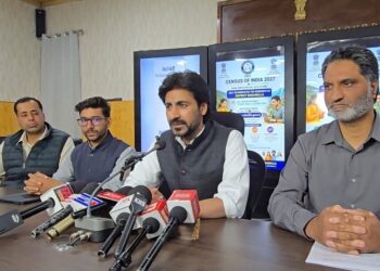 Baramulla ready for India’s first fully digital Census 2027: DC S F Hamid