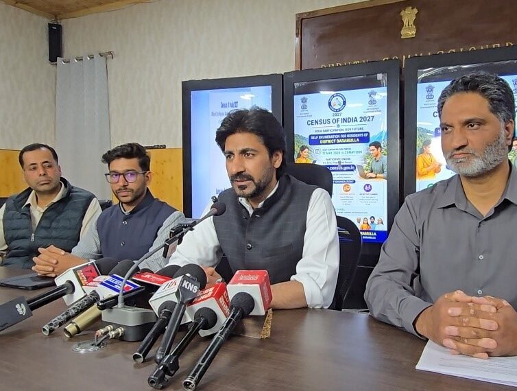 Baramulla ready for India’s first fully digital Census 2027: DC S F Hamid
