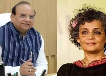 Delhi LG sanctions prosecution of Arundhati Roy, Showkat Hussain for “provocative speeches”