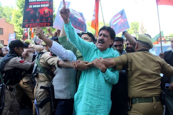 BJP demands total prohibition in J&K, announces Valley-wide agitation