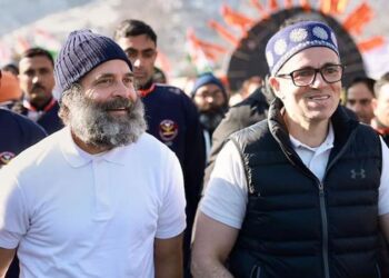 BJY enters Kashmir, Rahul alleges security breach, police denies