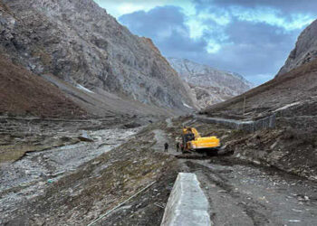 JK: BRO creates history as first set of vehicles reaches holy Amarnath cave