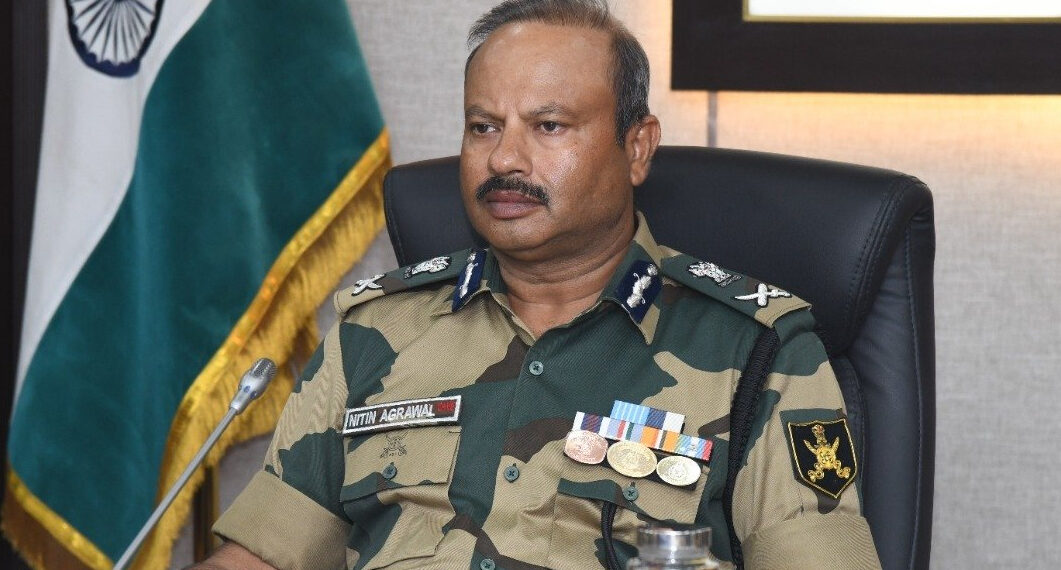 BSF Chief Visits Border Outposts In Jammu’s Akhnoor Sector