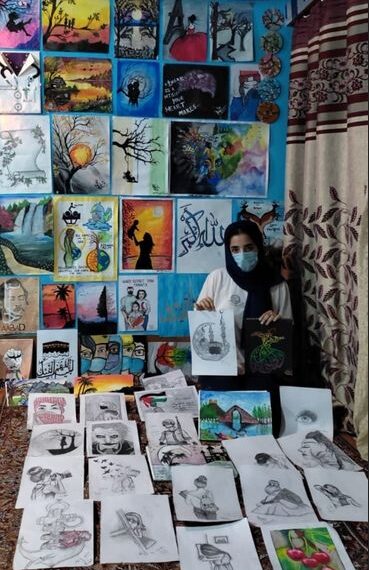 Bandipora teenager winning hearts on social media with her beautiful pencil sketches