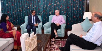 Bangladesh High Commissioner calls on CM Omar Abdullah in Srinagar