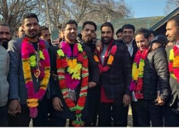 Bar Association Handwara elects Adv Ghulam Nabi Khan as president