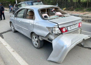 Blasts In Vehicle On Boulevard Road, No One Injured: Police