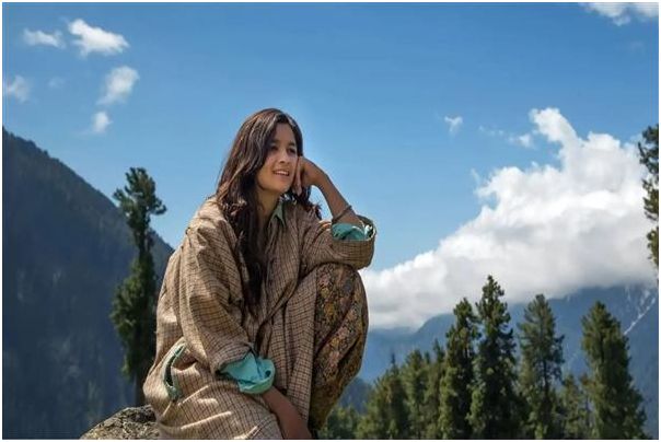 Bollywood rekindles romance with JK as film makers find picture-perfect