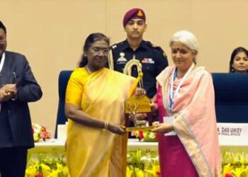 B’pora Scripts History, Bags Best Performer Award in India under AKY