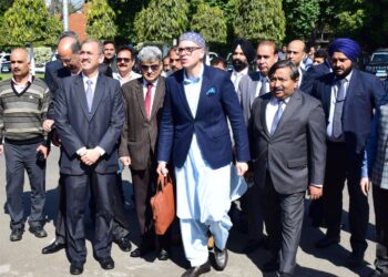 CM Omar Presents J&K UT’s Maiden Budget, Unveils Key Welfare Initiatives