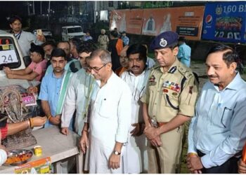 J&K: First batch of pilgrims embarks on Budha Amarnath Yatra