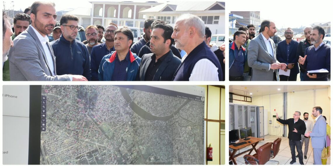 CEO SSCL inspects Smart City Infrastructure