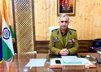 CIK rescues 13 Kashmiri youth from scammers in Myanmar