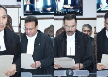 J&K CJ administers oath of office to Adll. Judges as Judges