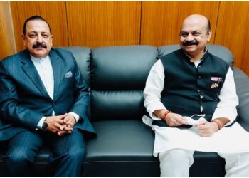 CM Karnataka calls on Dr Jitendra, discusses administrative issues