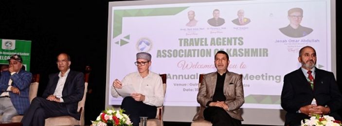Demand for reopening of tourist destinations shall be taken up with Home Minister: CM Omar