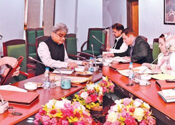 In A first CM Omar Chairs Cabinet Meet At Pahalgam