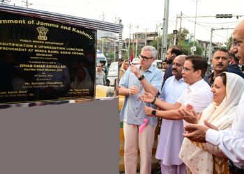 At first light, CM Omar Abdullah takes the pulse of Srinagar’s development