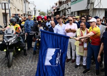 CM Omar Abdullah unveils Jammu Marathon Expo at Gandhi Nagar