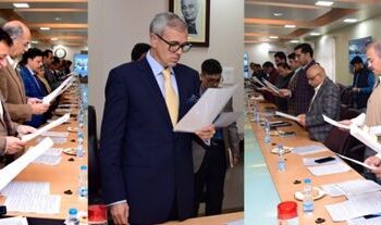 CM Omar Administers Integrity Pledge To Ministers, Top Official At Civil Sectt Srinagar