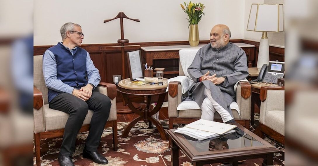 CM Omar Calls On HMT Amit, Discusses Statehood, Security, Power Structure