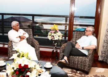 CM Omar, Union Minister Shekhawat hold talks to boost tourism in J&K